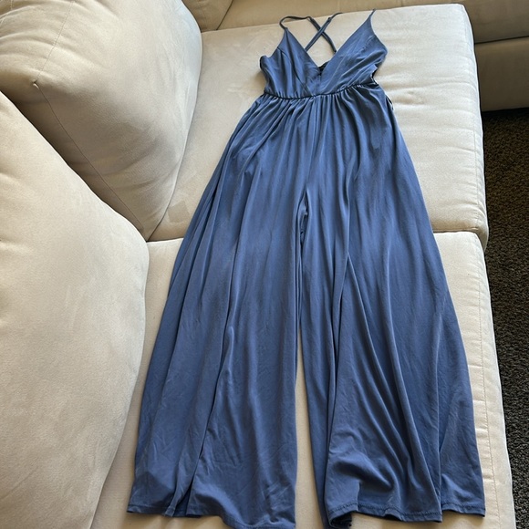 Urban Outfitters Blue Jumpsuit Tuta UO Blu Molly Cupro Culotte Women’s Size XS‎ - Picture 2 of 11